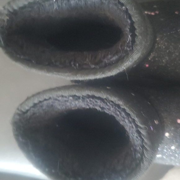 Kids Black Boots - Picture 2 of 4